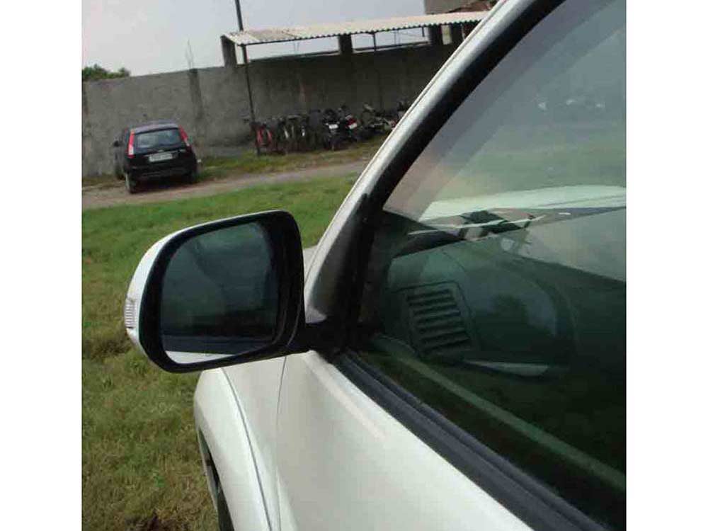 Bullet Proof Old Toyota Fortuner 1