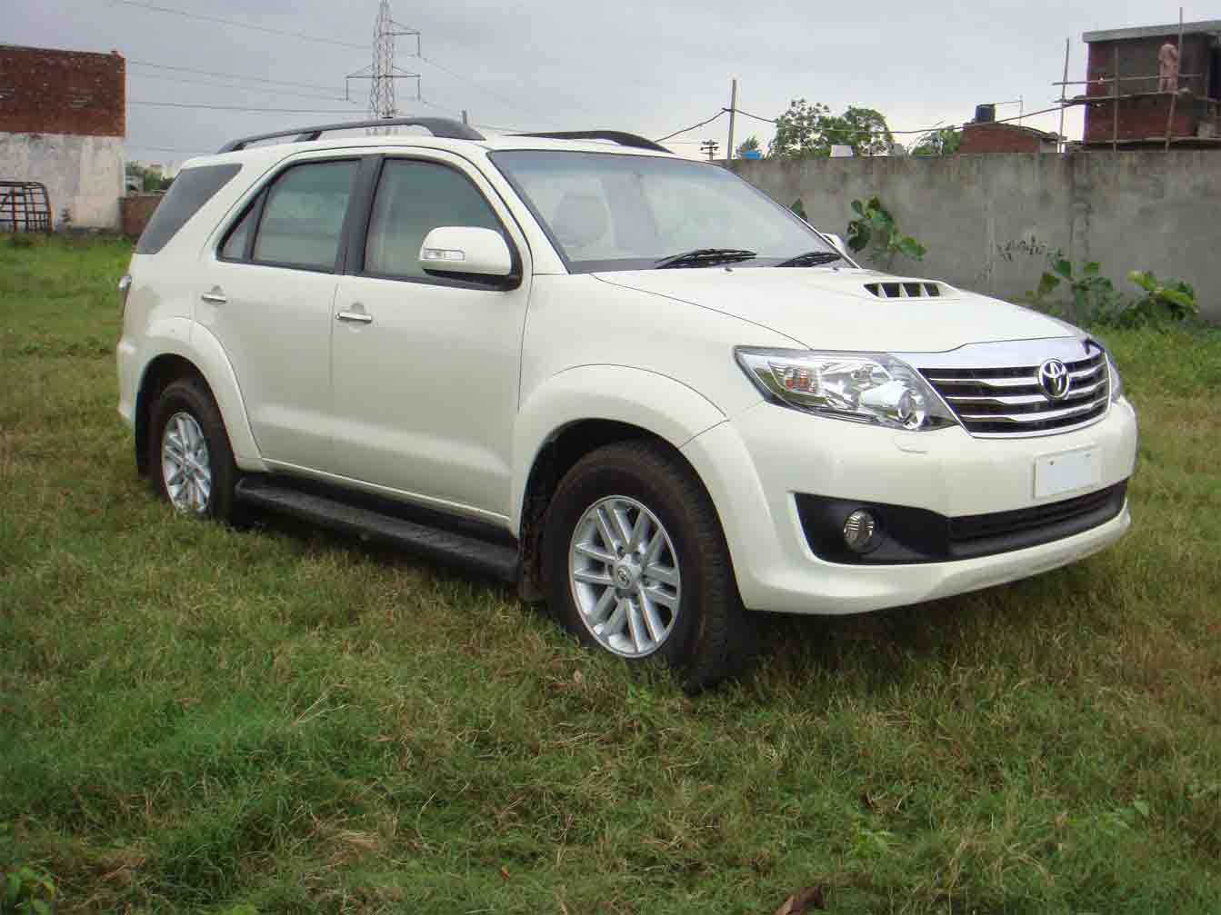 Bullet Proof Old Toyota Fortuner 8